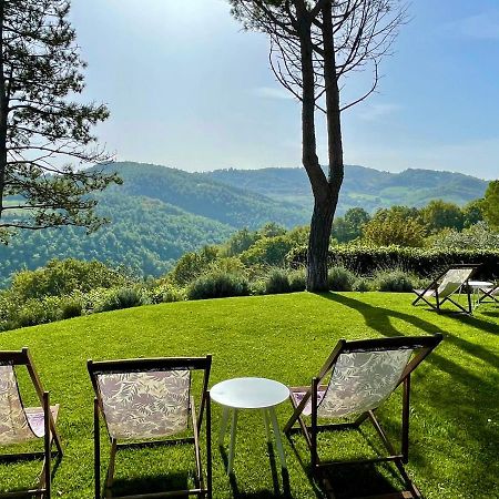 La Panoramica Gubbio - Maison De Charme - Casette E Appartamenti Self Catering Per Vacanze Meravigliose! מראה חיצוני תמונה