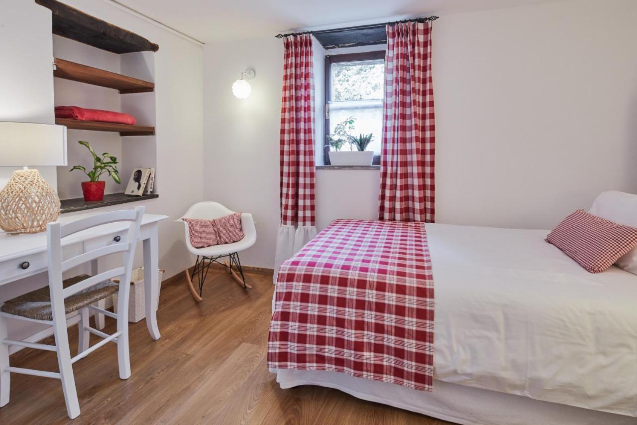 La Panoramica Gubbio - Maison De Charme - Casette E Appartamenti Self Catering Per Vacanze Meravigliose! מראה חיצוני תמונה