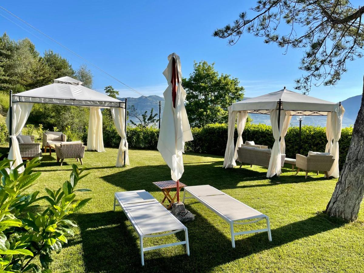 La Panoramica Gubbio - Maison De Charme - Casette E Appartamenti Self Catering Per Vacanze Meravigliose! מראה חיצוני תמונה