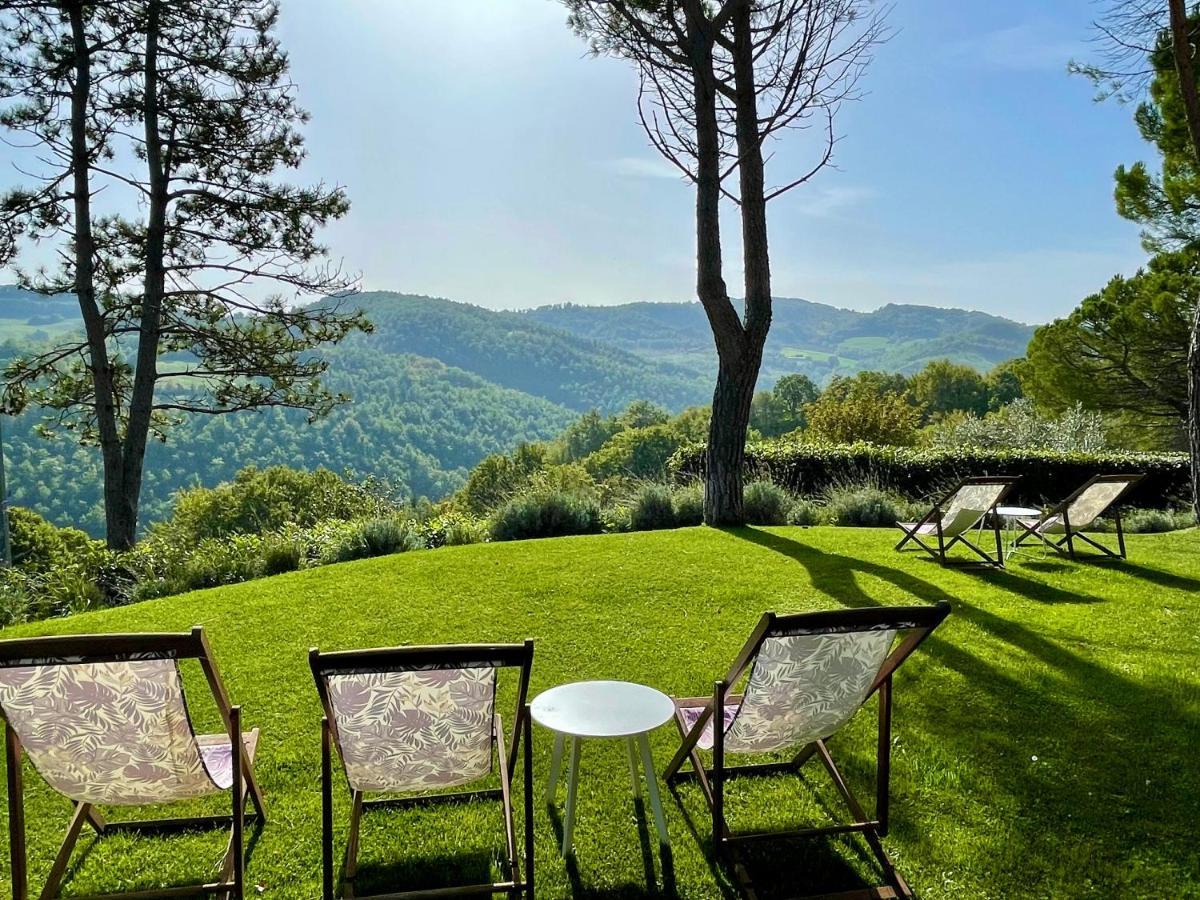 La Panoramica Gubbio - Maison De Charme - Casette E Appartamenti Self Catering Per Vacanze Meravigliose! מראה חיצוני תמונה
