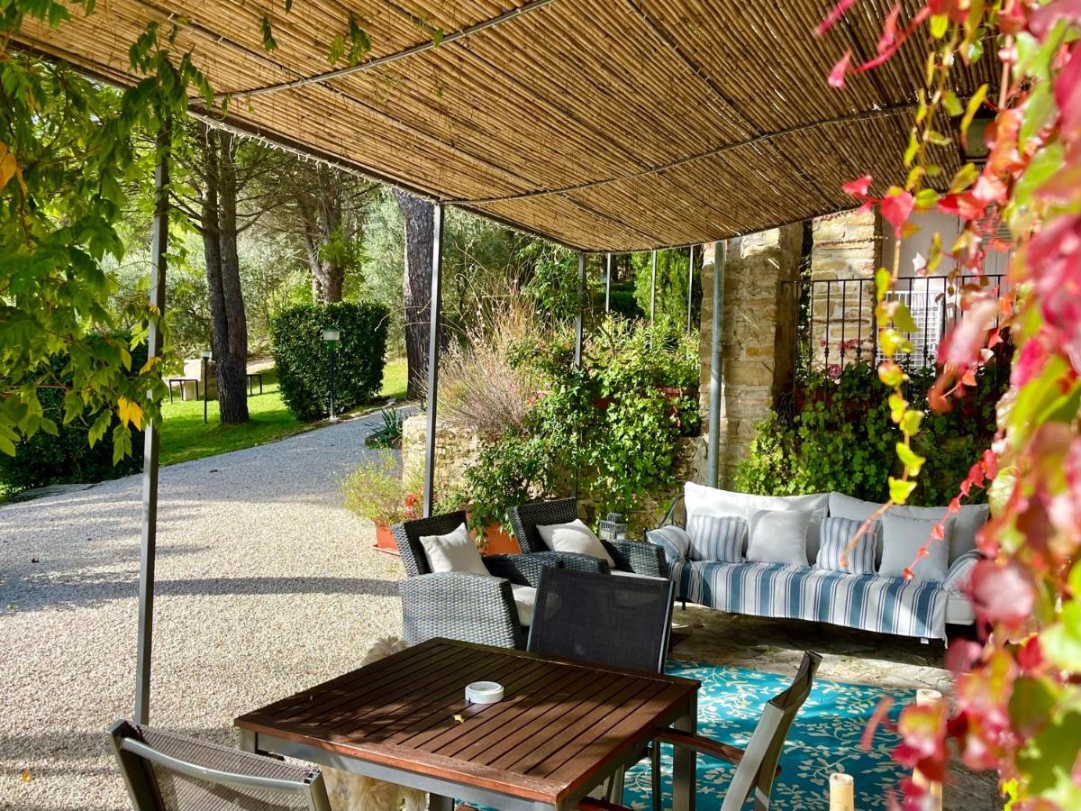 La Panoramica Gubbio - Maison De Charme - Casette E Appartamenti Self Catering Per Vacanze Meravigliose! מראה חיצוני תמונה